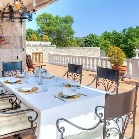 Casa Capricho Vidreres